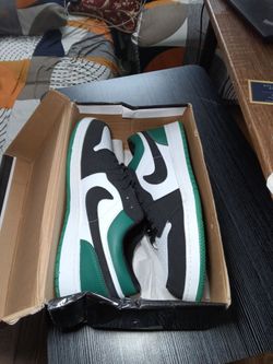 New summer casual sneakers