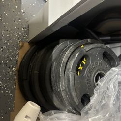 Weight Plates And Kettle Bell 