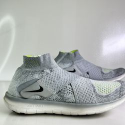Nike Womens Size 7.5 Free RN Motion Flyknit Gray Running Shoes 880846-002