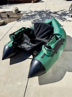 Outcast Float Tube - Fins - Pump - Backpack Straps