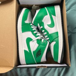 Sneaker