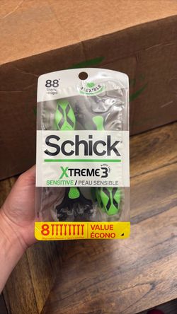 Schick Xtreme3 Sensitive Disposable Razors 8-Pack