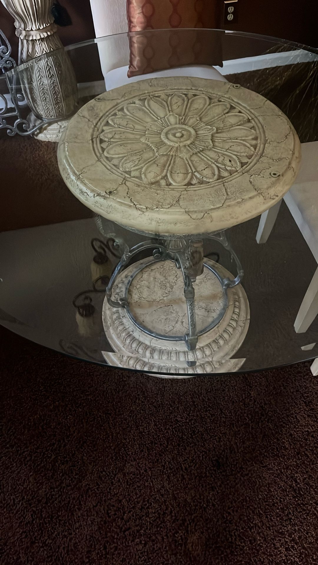 Dinner Table With 4 Chairs And A Matching Unique Bar.