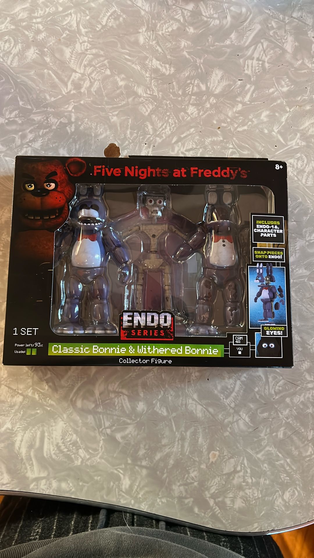 Five Night At Freddy’s Endo Series Classic Bonnie & Withered Bonnie Figures