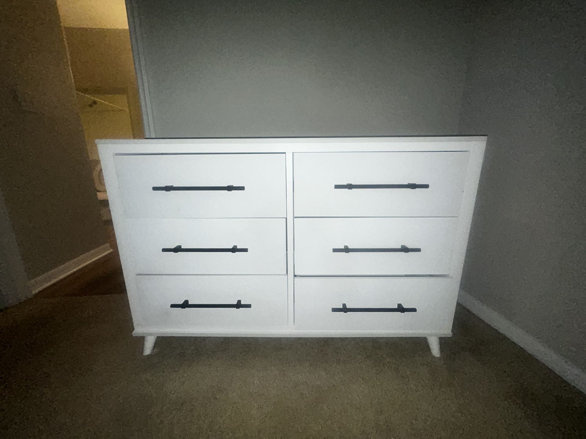 Dresser Set 