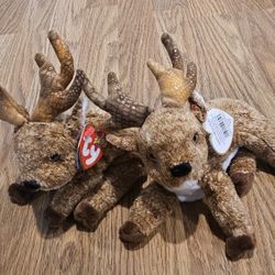 Ty Beanie Babies Roxie Reindeer