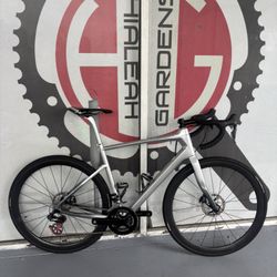 2019 Argon 18 Mercedes-Benz Style Silver 47 Krypton GF Disc 54cm Road Bike
