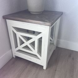 Farm Style Coffee Table End Table 