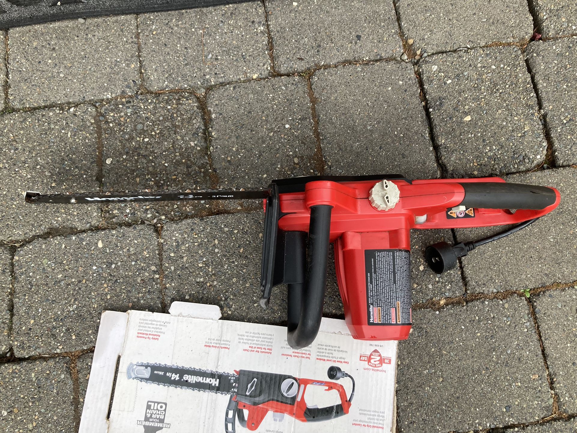 Homelite 14 Inch Electric Chainsaw for Sale in Seattle, WA OfferUp