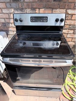 Stainless Steel Electric Glass Stove Top.