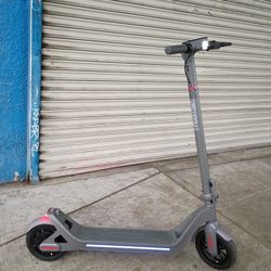 PHANTOM GOGO ELECTRIC SCOOTER 15MPH-28 MILES RANGE