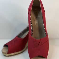 Toms Womens Wedges Size 5.5 Red Classic Canvas Espadrille Slip On Peep Toe