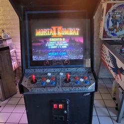 Mortal Kombat 2 Vintage Arcade Full Size