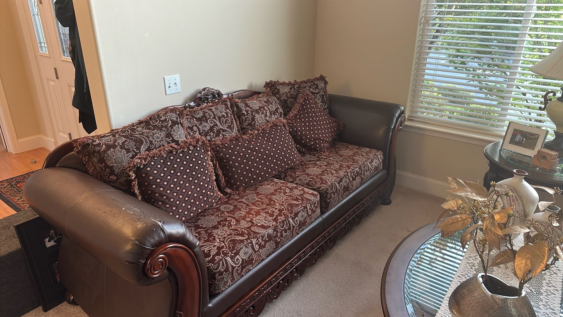 Sofa Set