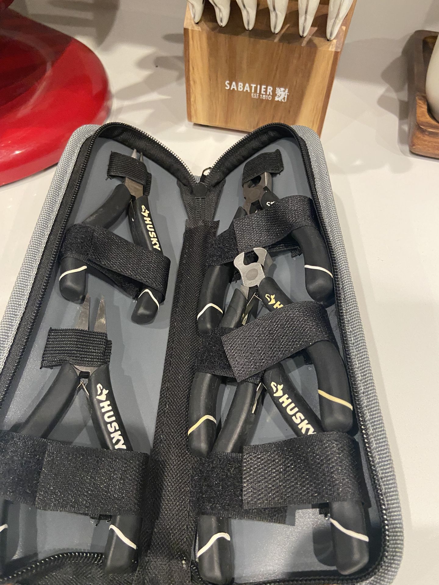 HUSKY MINI PLIERS SET