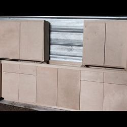 Se venden Gabinetes Nuevos  650