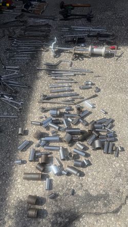 lot of mechanical tools