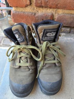 Botas con casquillo