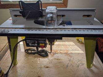 Ryobi Router table and router