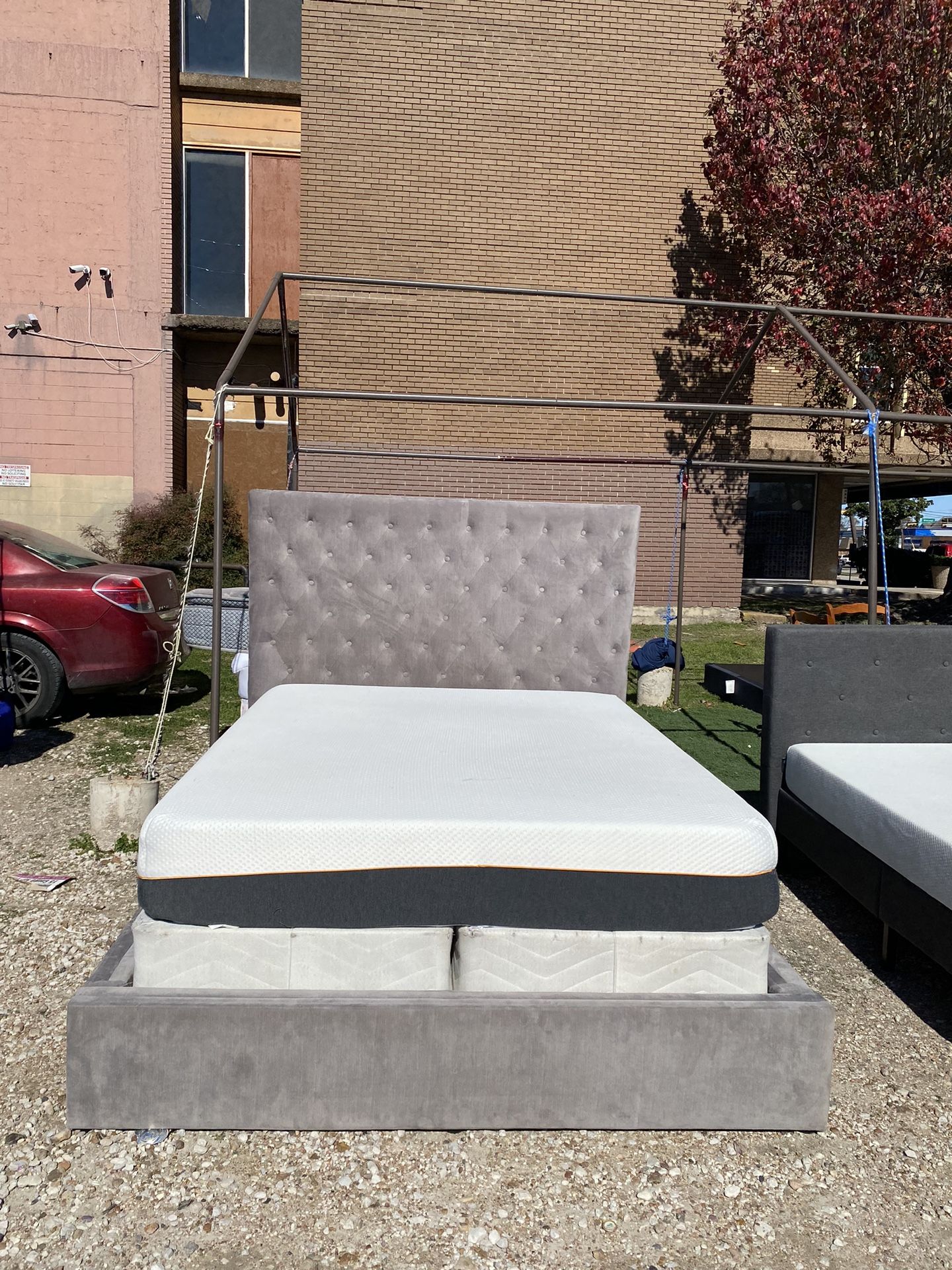 Queen Bed
