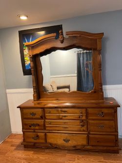 Dresser