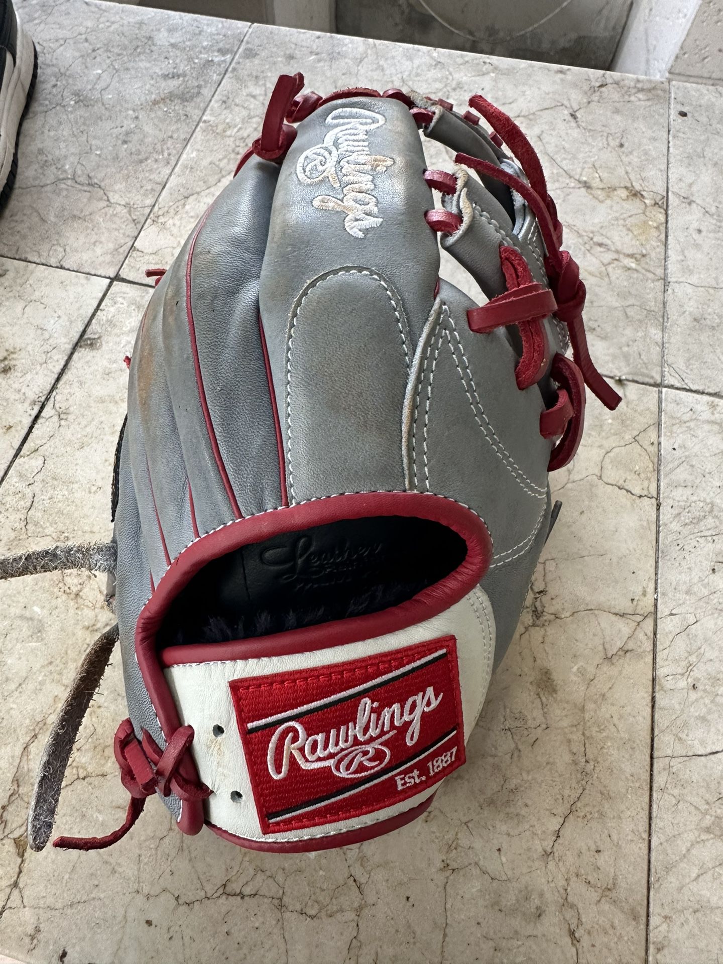 11.25 Rawlings Baseball Glove 