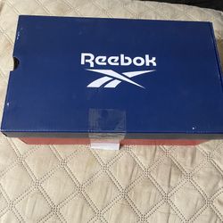 Walk Ultra 7 DMX MAX Men's Shoes Brand new never used  Size 7 and 8