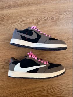 TRAVIS SCOTT Jordan 1 mocha’s