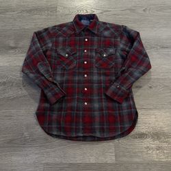 Vintage 1990s Pendleton Men’s Red/Gray Virgin Wool Button Up Longsleeve Shirt