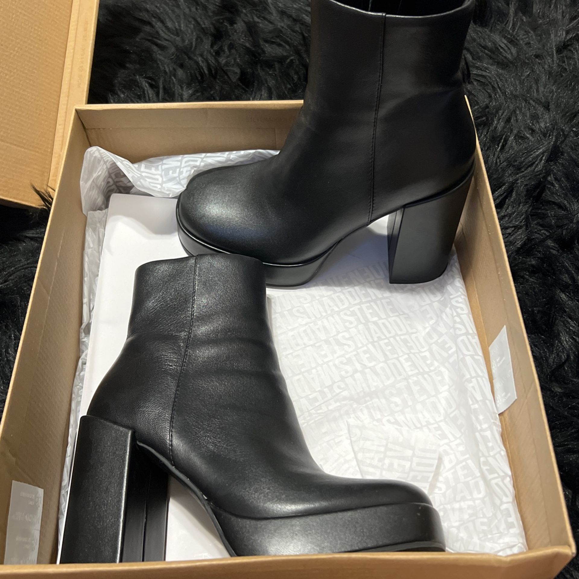 Steve Madden Boots