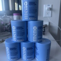 Meno- Woman’ Moisture