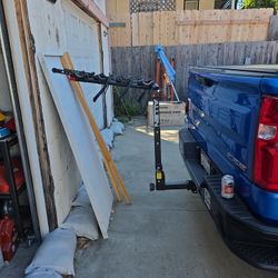 Allen Locking Hitch 4 Bike Rack