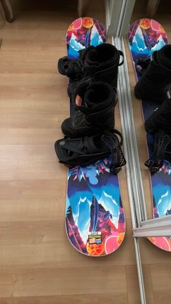 GNU SNOW BOARD 58 IN.