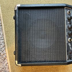 SP 10 Fender Amplifier