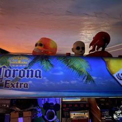 Corona 4ft Pool Table Light fixture $100 JUST REDUCED