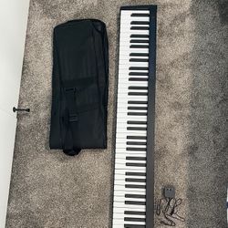 Sonart 88 Semi Weighted Keyboard With Stand And Charger And Bag