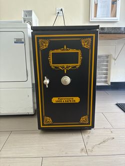 Vintage Kenmore Safe-Style Mini Fridge – Works Great!