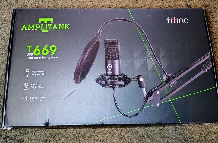 Amplitank T669 USB Condenser Microphone - Studio Quality with Boom Arm Stand 
