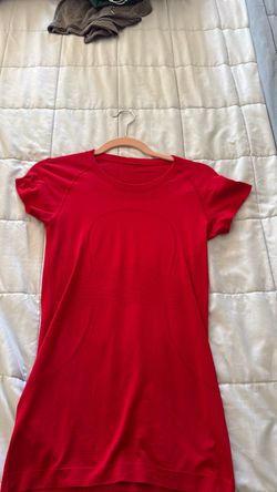 Lululemon Red Athletic Short Sleeve T-Shirt