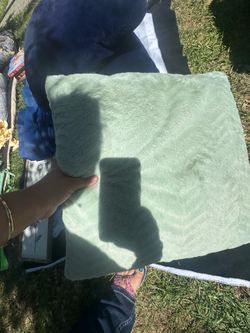 2- mint green pillows medium size