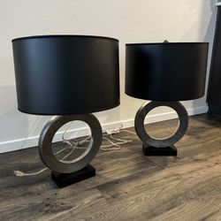 Tow Lamps 