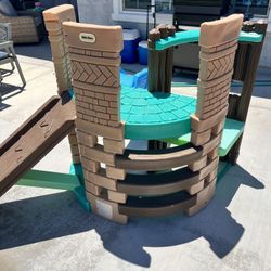 Little Tikes 2 And 1 Castle Climber 