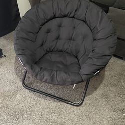Big Saucer Foldable Chair 
