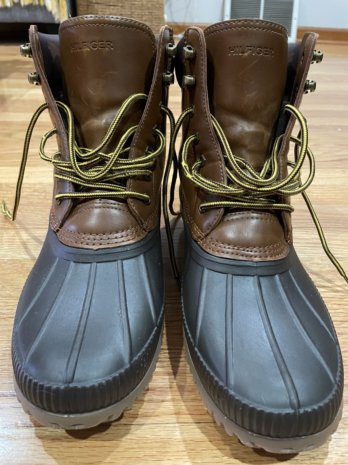 Tommy Hilfiger Duck Boots 12