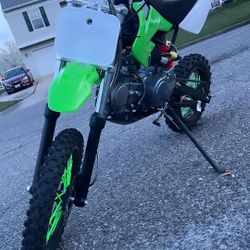 125cc DirtBike 