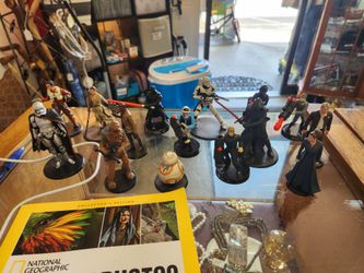 Starwars Figurines Free Standing