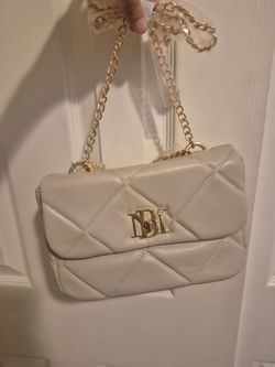 Beautiful purse NEW