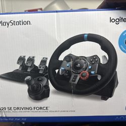 Logitech Steering Wheel With pedals