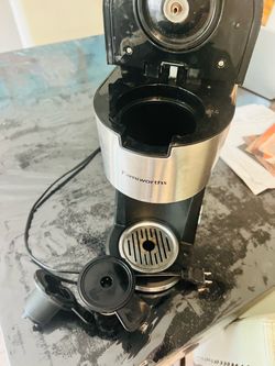 Coffee K CUP GOOD CONDITION BOUGHT ONE MONTH AGO