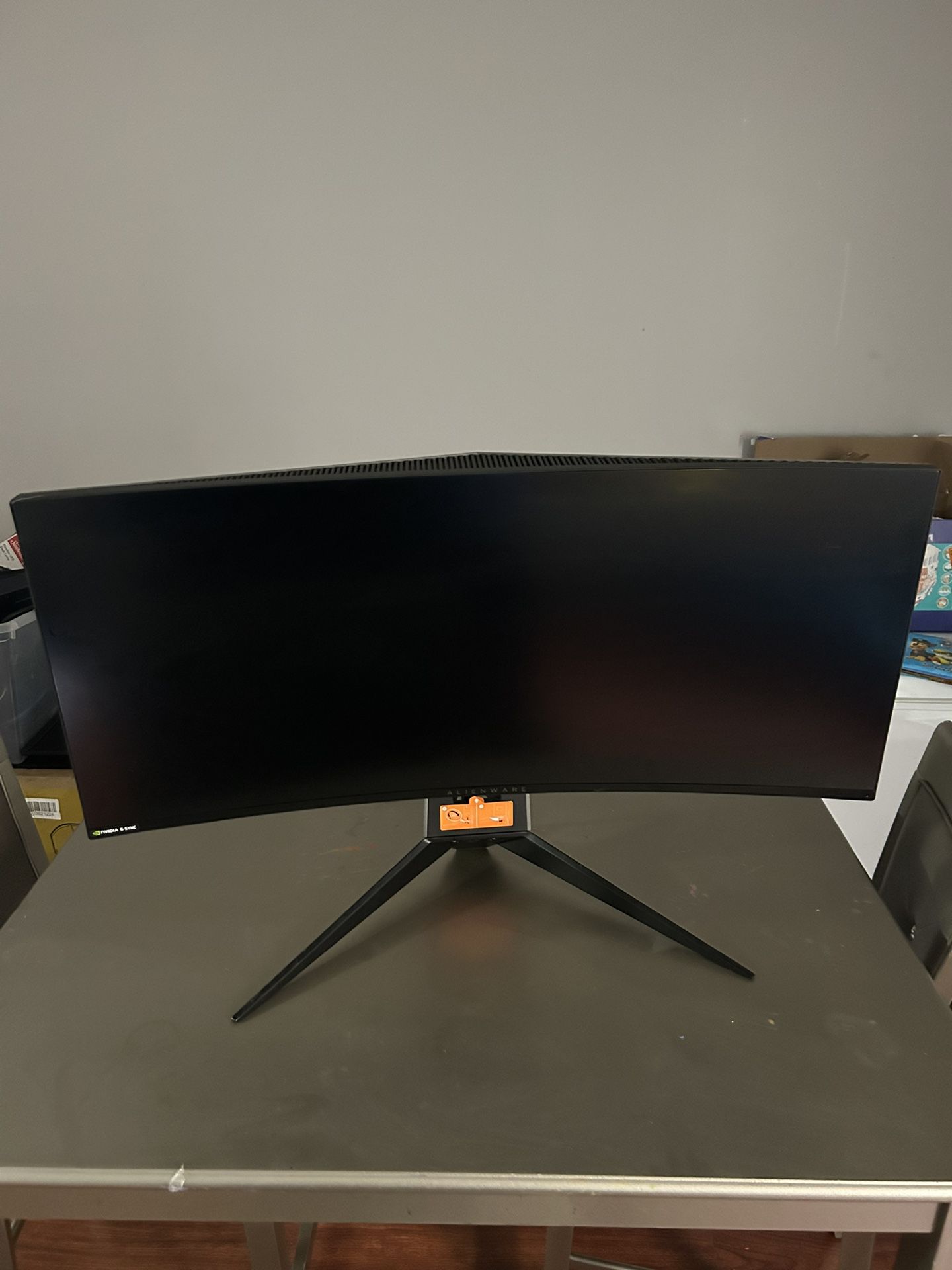 35 Inch Alienware Gaming Monitor